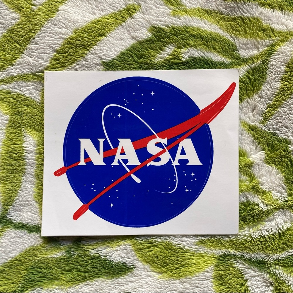 (1) NASA Sticker